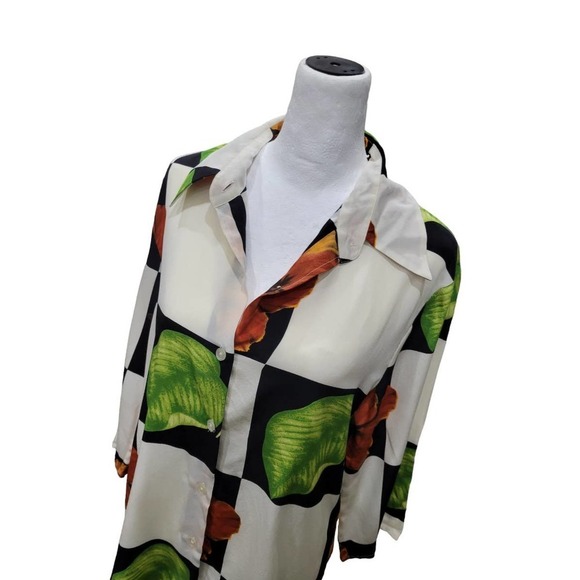 Silk Club Collection Vintage Geometric Leaf Printed Button Down Blouse Size S - Picture 2 of 10